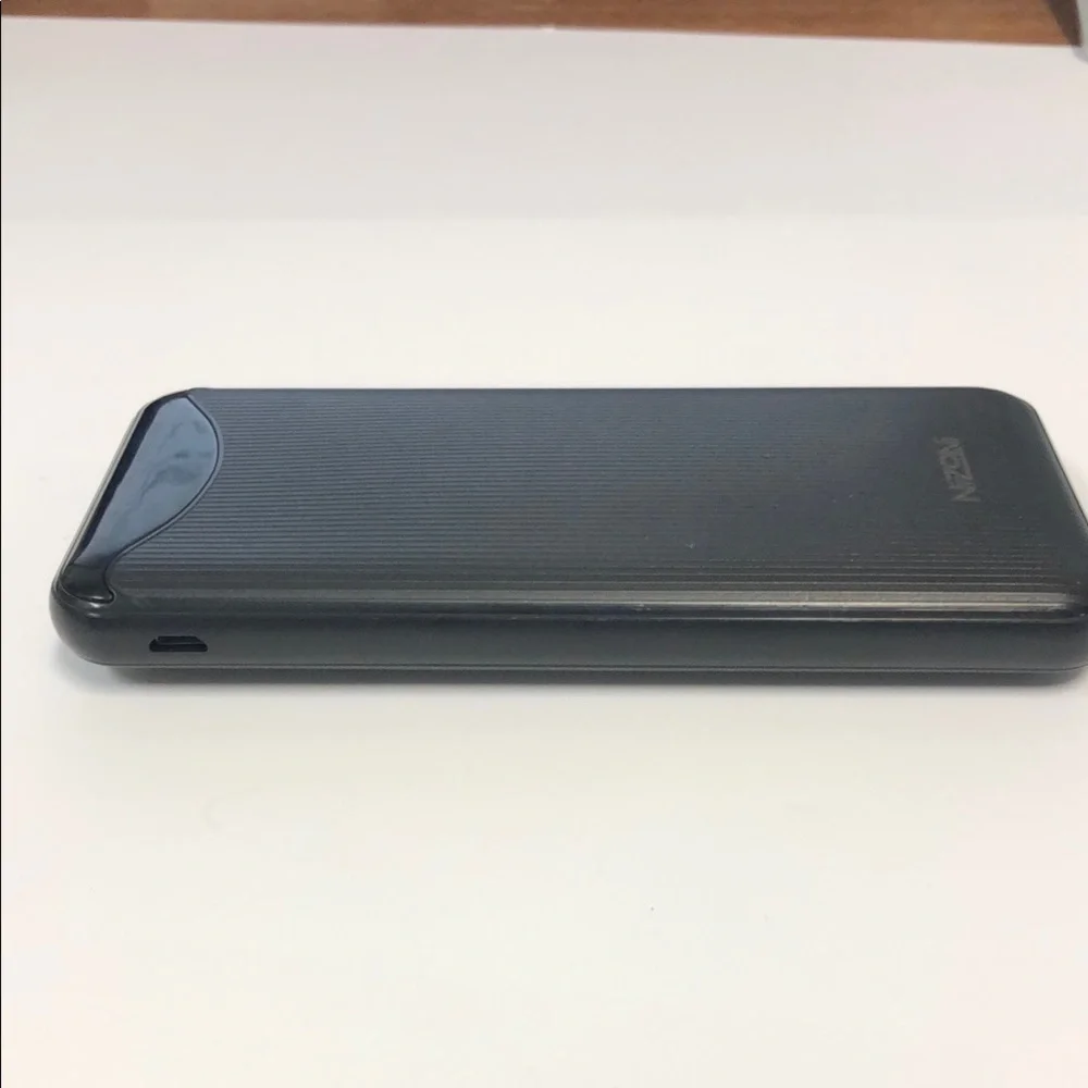Nizoni Black Power Bank